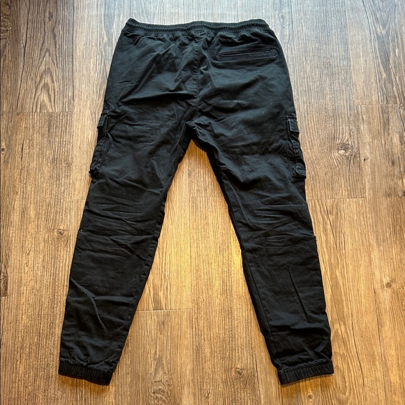 Like New 3 Pack - Hollister Men’s Joggers - Picture 5 of 7